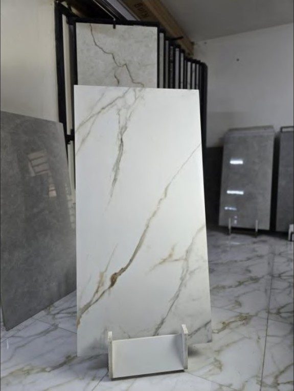 غرانيت سعودي ⁦60×120⁩ – موديل G031-7 – صورة 1