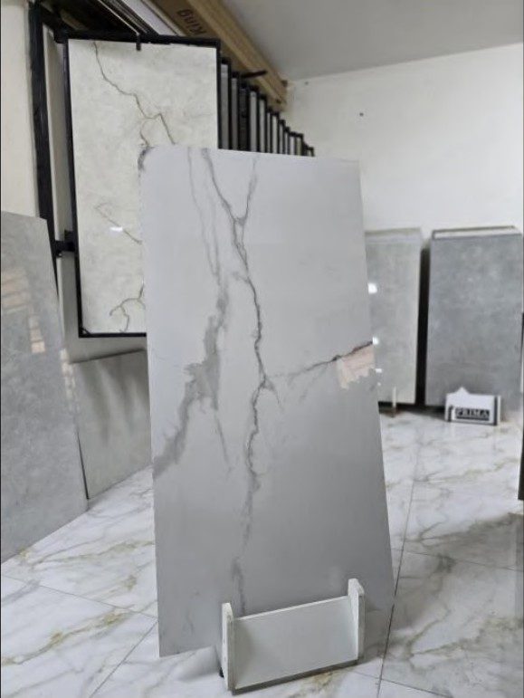 غرانيت سعودي ⁦60×120⁩ – موديل G026-7 – صورة 1