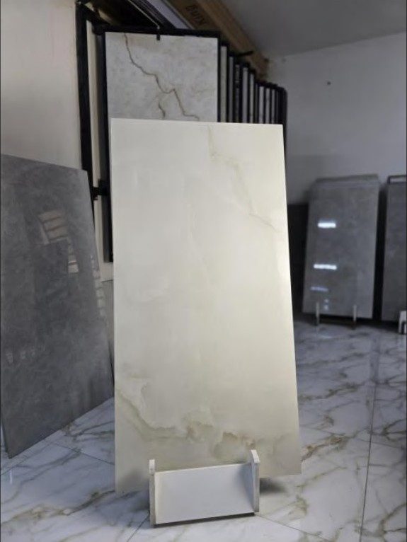 غرانيت سعودي ⁦60×120⁩ – موديل G031-5 – صورة 1